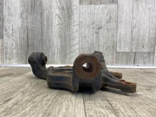 Цапфа задняя правая FX S50 03-08