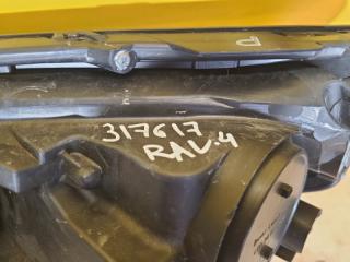 Фара правая RAV4 13-19