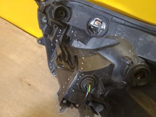 Фара правая RAV4 13-19