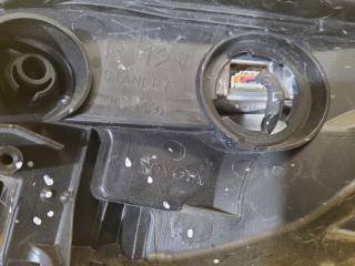 Фара правая RAV4 13-19