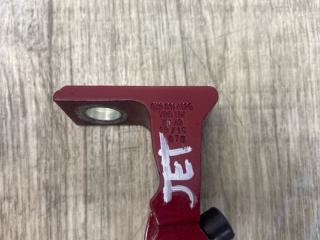 Петля двери передняя правая JETTA USA 10-17