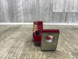 Петля двери нижняя задняя правая JETTA USA 10-17