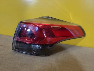 Фонарь наружный правый TOYOTA RAV4 13-19