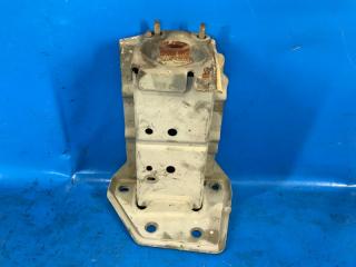 Кронштейн усилителя переднего бампера левый NISSAN SENTRA B17 12-21 B17 1.8 MRA8DE