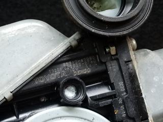 Стеклоподъемник задний правый TOYOTA PRIUS - 30 09-17