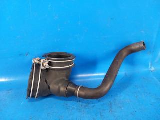 Патрубок воздушного фильтра TOYOTA PRIUS - 30 09-17 ZVW30