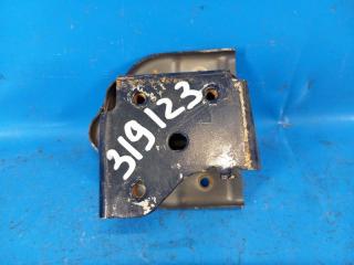 Кронштейн усилителя заднего бампера левый MITSUBISHI OUTLANDER GF 12- 2013