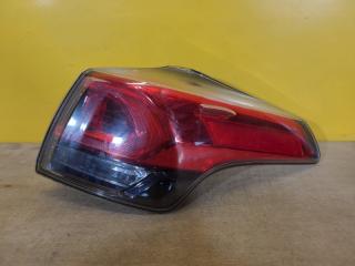 Фонарь наружный правый TOYOTA RAV4 13-19