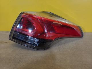 Фонарь наружный правый TOYOTA RAV4 13-19