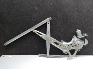 Стеклоподъемник передний правый TOYOTA PRIUS - 30 09-17 2013