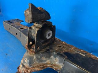 Балка под радиатор PRIUS PLUS 11-14 2013 ZVW41L 1.8 2ZRFXE