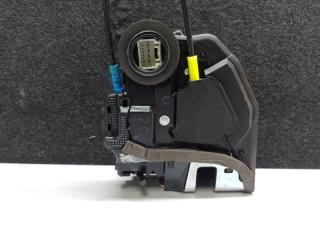 Замок двери задний правый TOYOTA PRIUS C/AQUA 11-14 NHP10L 1NZ-FXE 1.5L