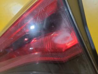 Фонарь внутренний правый RAV4 13-19