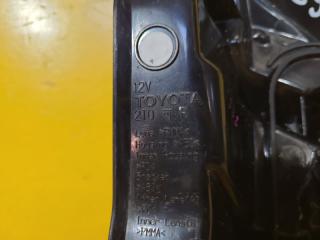 Фонарь внутренний правый RAV4 13-19