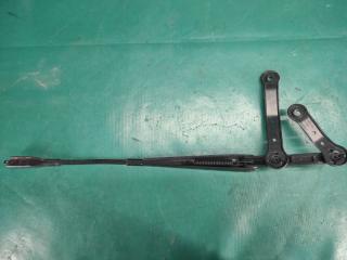 Поводок стеклоочистителя передний правый INFINITI QX30 16-20 Внедорожник 2.0 20PET