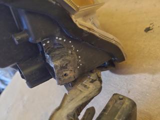 Фара правая IS250/350 05-13