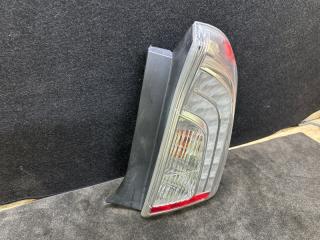 Фонарь наружный правый PRIUS - 30 09-17 2013 1.8 2ZRFXE