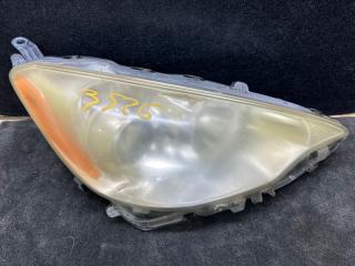 Фара правая PRIUS C/AQUA 11-14 2013 NHP10L 1NZ-FXE 1.5L