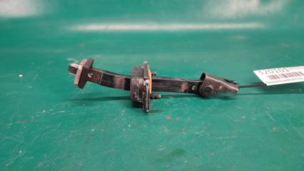 Ограничитель двери задний левый HYUNDAI ELANTRA AD 16- 2019