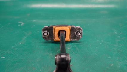 Ограничитель двери задний правый ELANTRA AD 16- 2019 2.0 G4NH