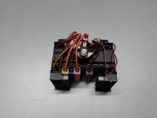 Блок предохранителей салон E-CLASS W211 02-09 2007 W211 M272964 3.5