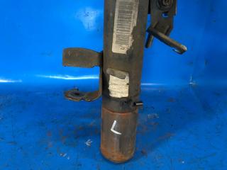 Амортизатор передний левый FORD FOCUS 10-18 2.0