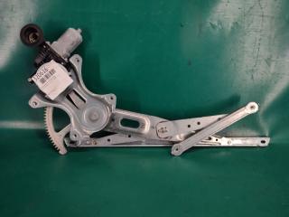 Стеклоподъемник передний правый TOYOTA RAV4 13-19 2016 Б/У Стеклоподъемник передний правый TOYOTA RAV4 13-19 2016