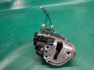 Замок двери задний правый TOYOTA RAV4 13-19 2.5 2ARFE