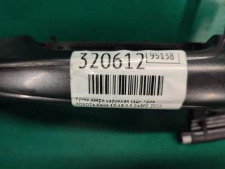 Ручка двери наружная задняя правая RAV4 13-19 2016 2.5 2ARFE