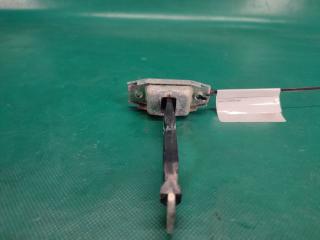 Ограничитель двери задний правый TOYOTA RAV4 13-19 2.5 2ARFE