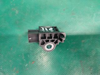 Датчик удара задний правый NISSAN X-TRAIL/ROGUE T32 13-20 2.5 QR25DE