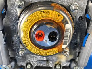 Подушка безопасности в руль TOYOTA CAMRY 40 06-11 2.5 2ARFE