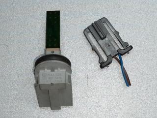 Датчик температуры воздуха в салоне AUDI Q5 08-16 2015 Б/У Датчик температуры воздуха в салоне AUDI Q5 08-16 2015