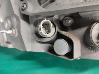 Фонарь наружный правый MDX (YD2) 06-13