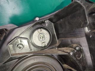 Фара правая MDX (YD2) 06-13