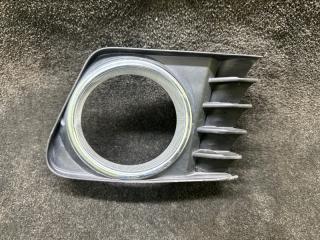 Накладка противотуманной фары правая TOYOTA PRIUS PLUS 11-14