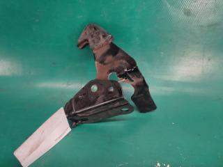 Крюк замка капота NISSAN LEAF 10-17