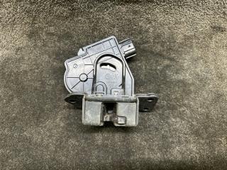 Замок крышки багажника TOYOTA PRIUS PLUS 11-14