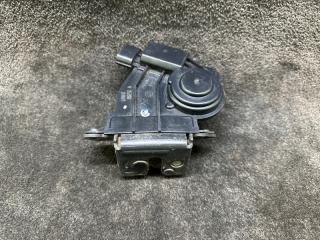 Замок крышки багажника TOYOTA PRIUS PLUS 11-14