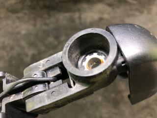 Поводок стеклоочистителя задний RAV4 18-