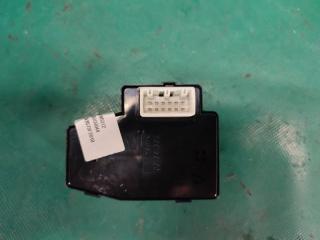 Блок управления зеркалами HYUNDAI ELANTRA AD 16- 2.0 G4NH