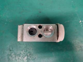 Клапан кондиционера ELANTRA AD 16- 2019 2.0 G4NH