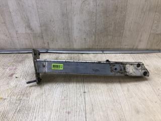 Кронштейн усилителя переднего бампера передний левый CHEROKEE 14- 2016 2.4 ED8