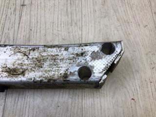 Кронштейн усилителя переднего бампера передний левый CHEROKEE 14- 2016 2.4 ED8