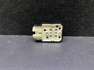 Кнопка регулировки сиденья передняя левая TOYOTA CAMRY 55 14-17 ASV50 2.5 2ARFE