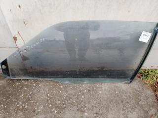 Стекло двери переднее левое MAZDA 626 GD 87-91