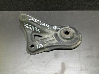 Крепление балки подвески заднее левое LEXUS ES300 ES330 01-06 2006