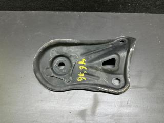 Крепление балки подвески заднее левое ES300 ES330 01-06 2006 XV30 3.3 3MZFE