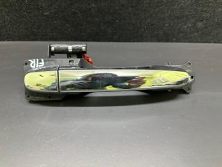 Ручка двери наружная передняя правая LEXUS ES300 ES330 01-06 2006 Б/У Ручка двери наружная передняя правая LEXUS ES300 ES330 01-06 2006