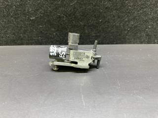 Клапан электромагнитный (вакуумный) LEXUS ES300 ES330 01-06 2006